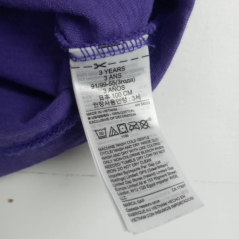 Baby Gap girls size 3T bright purple with neon flamingo pattern tshirt crewneck